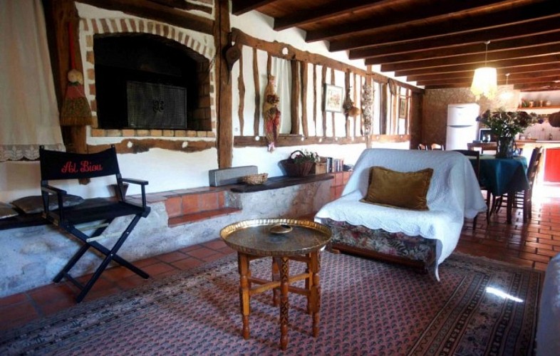 gite-la-truffiere---salon