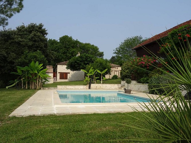 822e6a2f151542035412b6a349