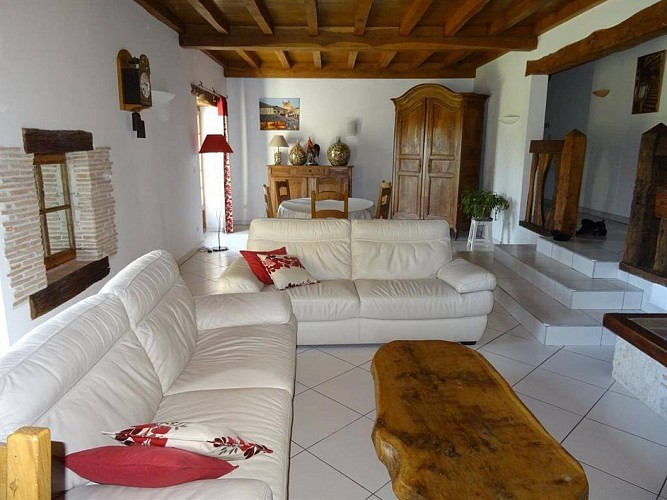 6ee098798f15ef60fc322d01c2