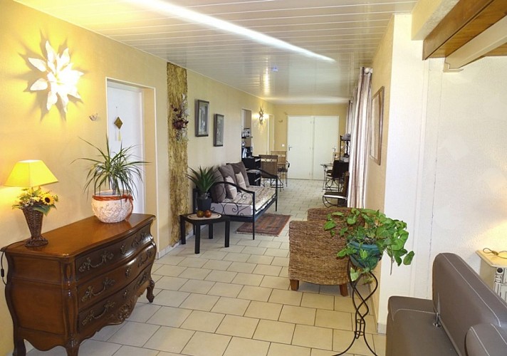 HLOAQU047FS003GW_grande8