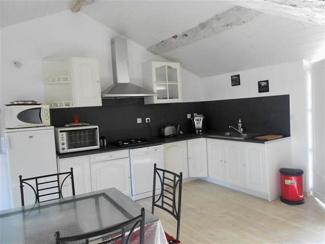 HLOAQU047FS003MO_cuisine