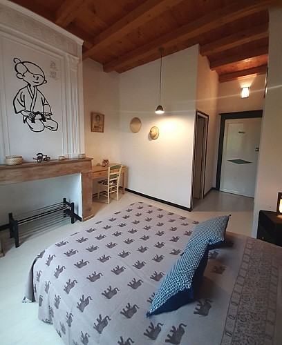 HLOAQU047FS003NV_chambre Asiatique bis