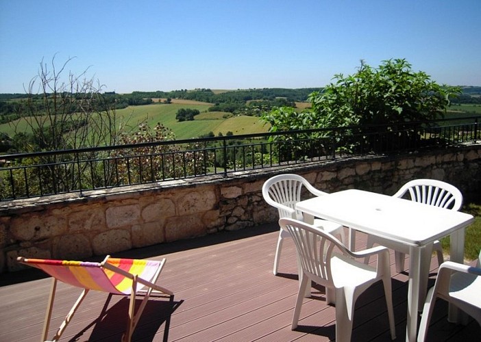 HLOAQU047FS003O2_1124 [600x800]