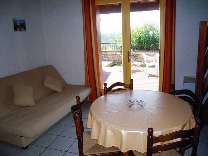 HLOAQU047FS003O3_1125_2 [600x800]