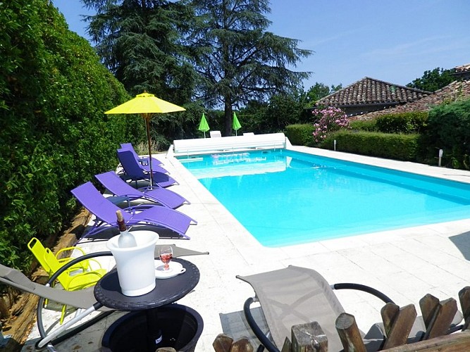 HLOAQU047FS003P0_LGC194_BEAUVILLE_vuepiscine3