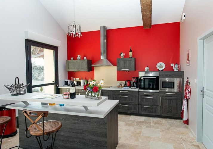 HLOAQU047FS003PJ_grande03