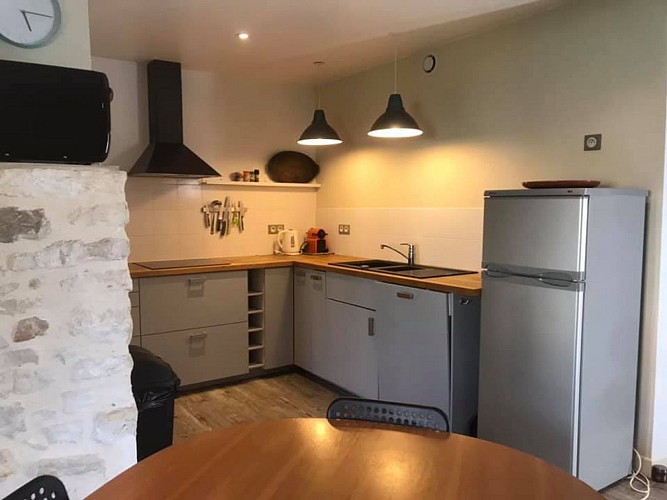 HLOAQU047V50014C_Thézac_Canel_les fours_cuisine