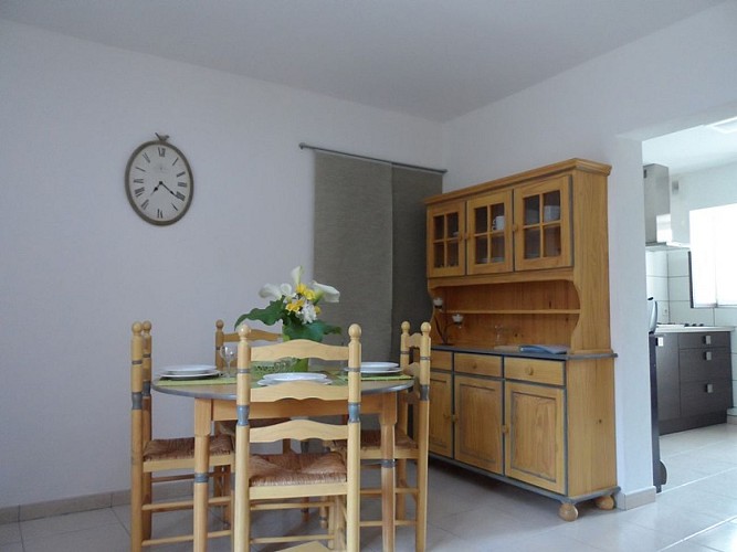 cclt_hlo_gitemarty_salleamanger