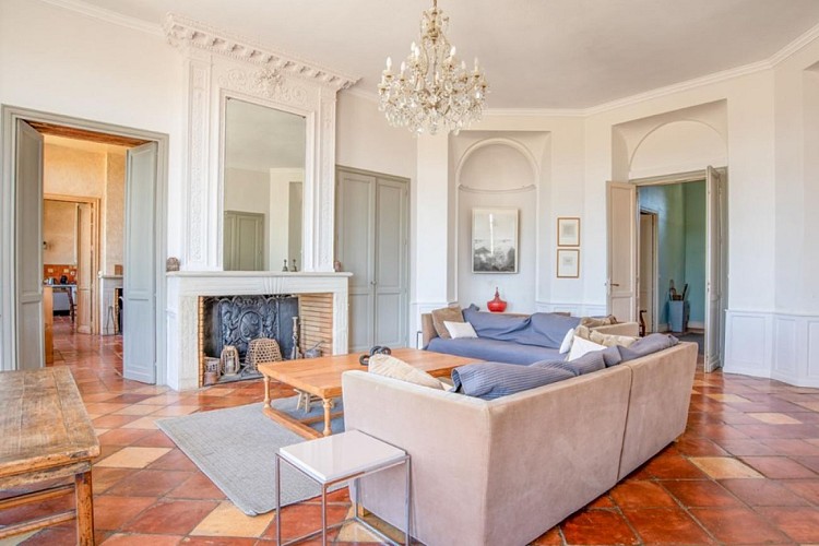 saint colomb de lauzun-la chartreuse-salon