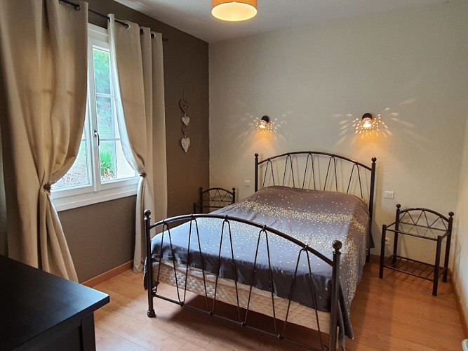 HLOAQU047V502N2N_Montesquieu_7