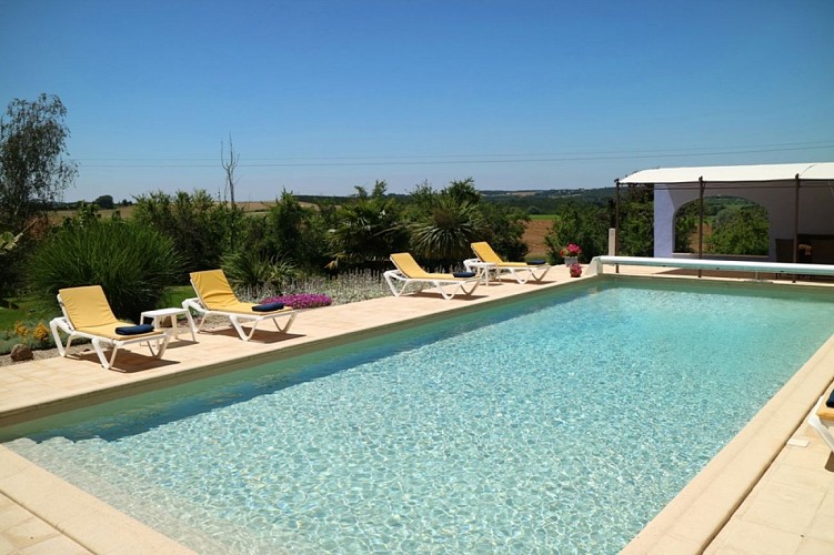 HLOAQU047V505J79_grande16