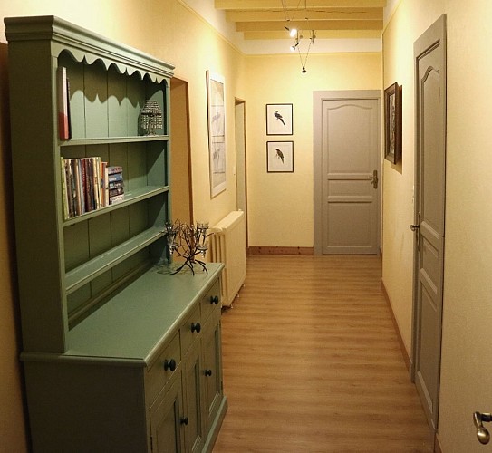 HLOAQU047V505J81--grande9