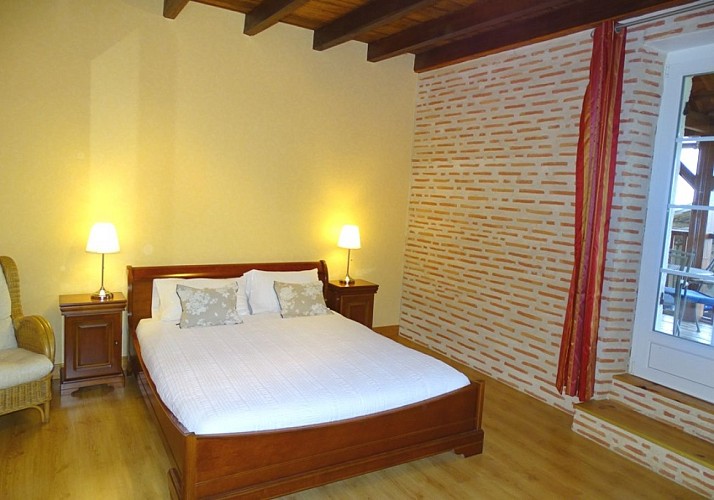 HLOAQU047V505J8S_grande5