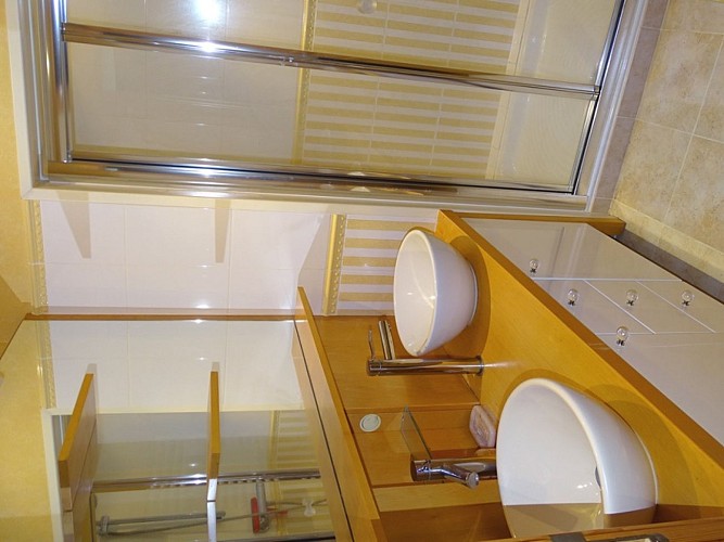 HLOAQU047V505J8S_grande8