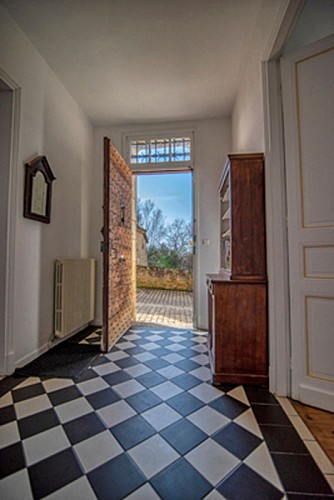 Le Caillou hall entrée