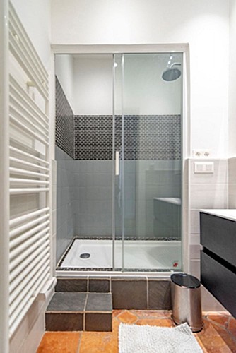 Le Caillou salle d'eau