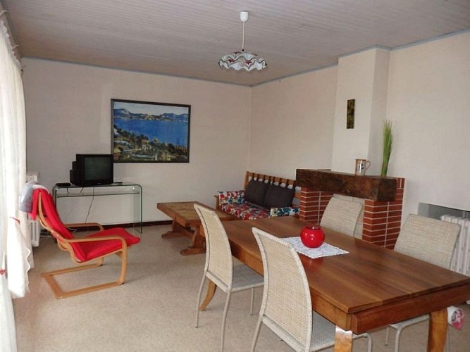 Domaine de Laroque - Chalet 1 - Salon, salle à manger