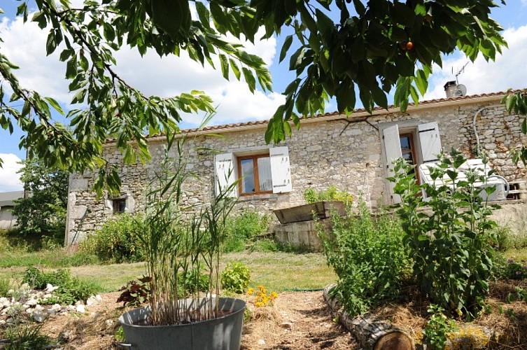 Simply canvas maison pierre