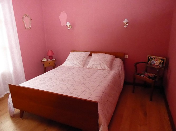 lantogne-miramont-chambre1