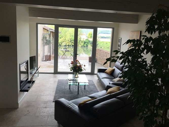 HLOAQU047V5085KW_grande