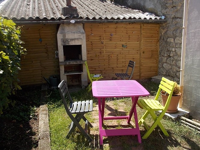 Meublé Soubaigné - Salon de jardin