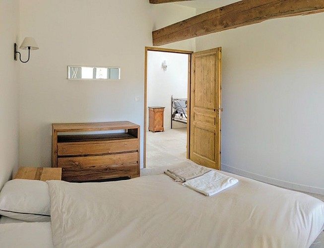 saint colomb de lauzun-estanguet-chambre 2