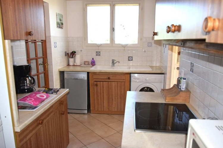 HLOAQU047V509J6Z_grande3