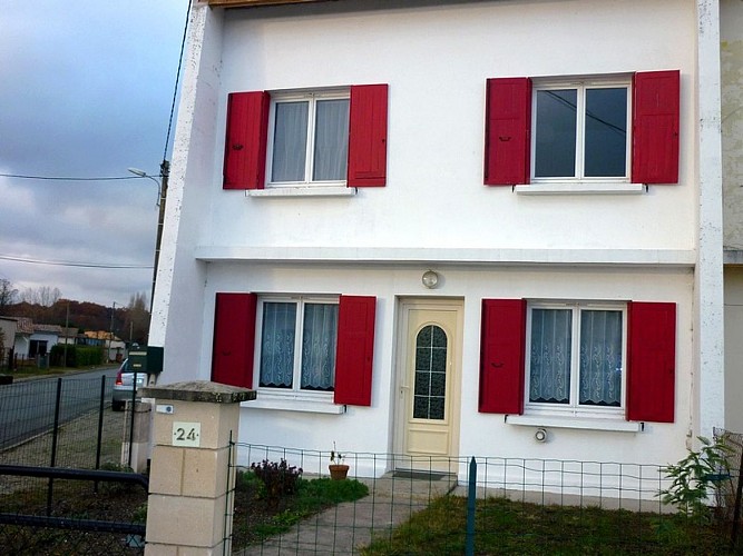 Meublé les Fleurs - Façade