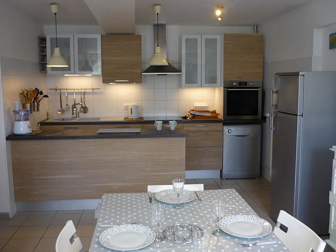 HLOAQU047V50BAAJ_GdF_1460_1