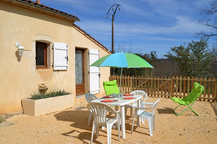 HLOAQU047V50BBKC_4110 (1)