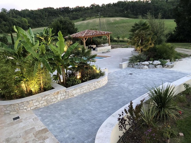 HLOAQU047V50BBT9_4211 (38)