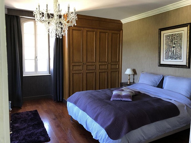 HLOAQU047V50BBT9_4211 (22)