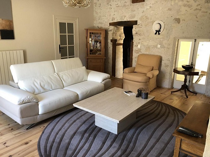 HLOAQU047V50BBTH_4210 (5)