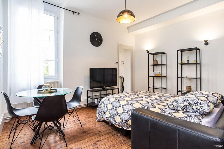 Agen-Scaliger-Grande-Horloge-12-destination-tourisme