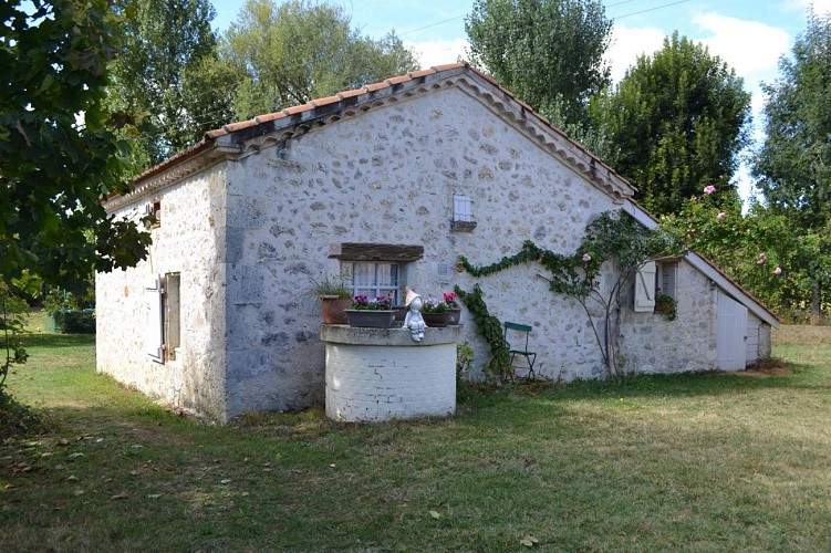 Gite-Prouyssou-maison-beauville-otpaps