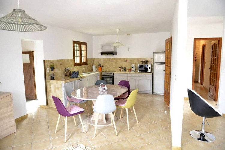 6ba3045a-af50-4cd6-afc2-b0a943890b92