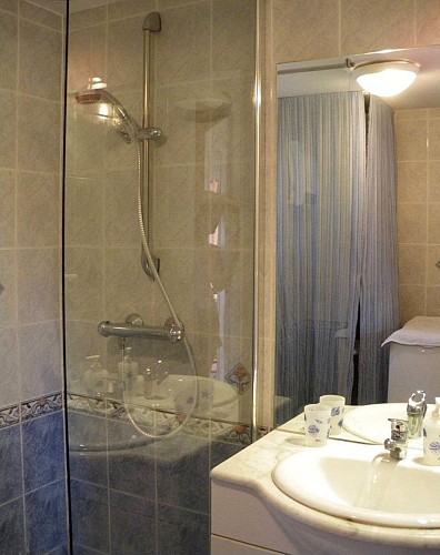 f8a54908-5d58-4c32-a5f1-e6e51f1075a2