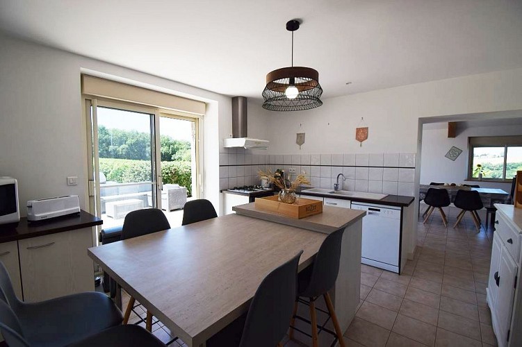 HLOAQU047V50D2VG_MONTAGNACSURAUVIGNON_LGC249_grande05