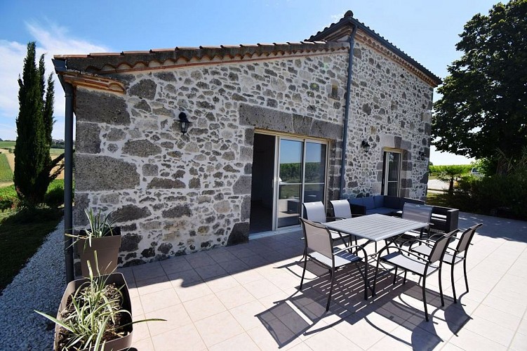 HLOAQU047V50D2VG_MONTAGNACSURAUVIGNON_LGC249_grande03