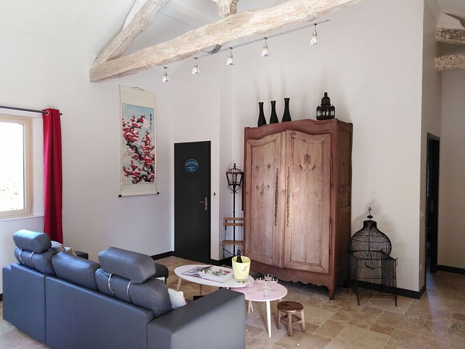 HLOAQU047V50DV6C_THEZAC_08