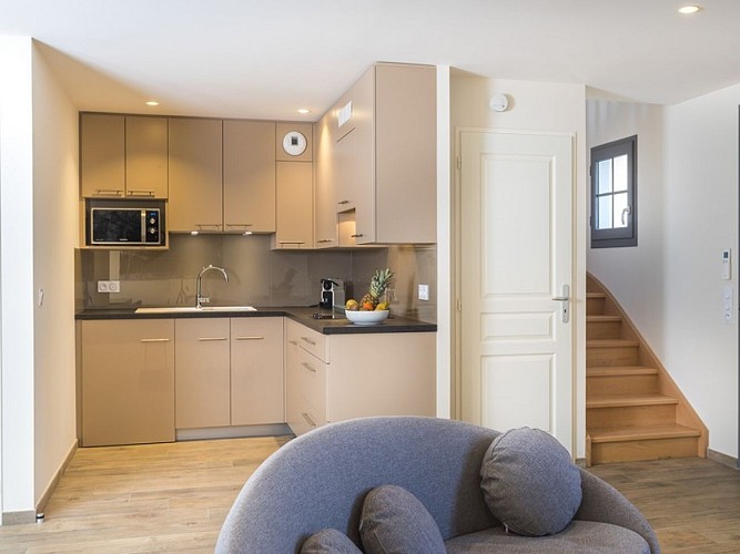 Clos-castel-villa-T4-cuisine