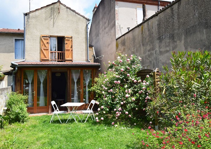 HLOAQU047V50FM01_Agen_Giteàlouest1