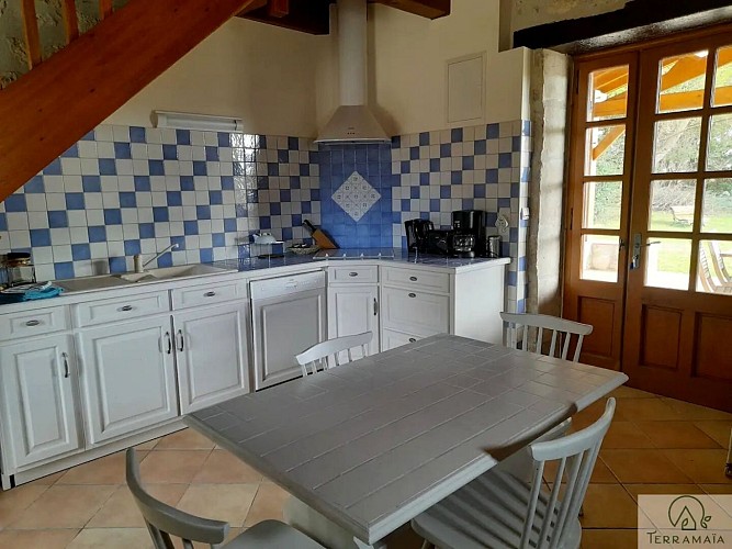 HLOAQU047V50HCR4_cuisine pigeonnier