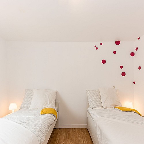 HLOAQU047V50HKWE_LGC272_SAINTHILAIREDELUSIGNAN_grande07