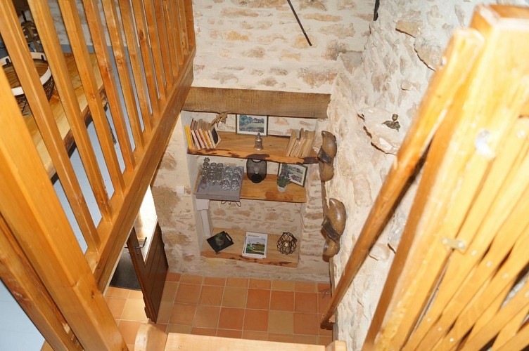 HLOAQU047V50IL16_5550_photo3