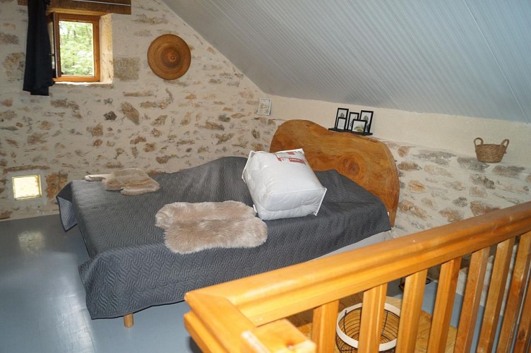 HLOAQU047V50IL16_5550_photo4