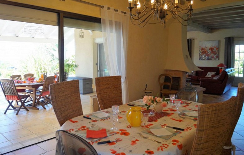 Gîtes de Côteaux de Beaupuy4