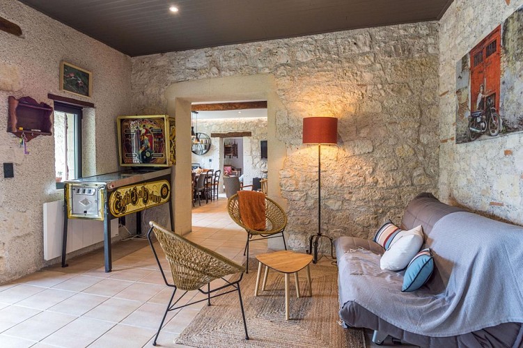 HLOAQU047V50IL56_photo8