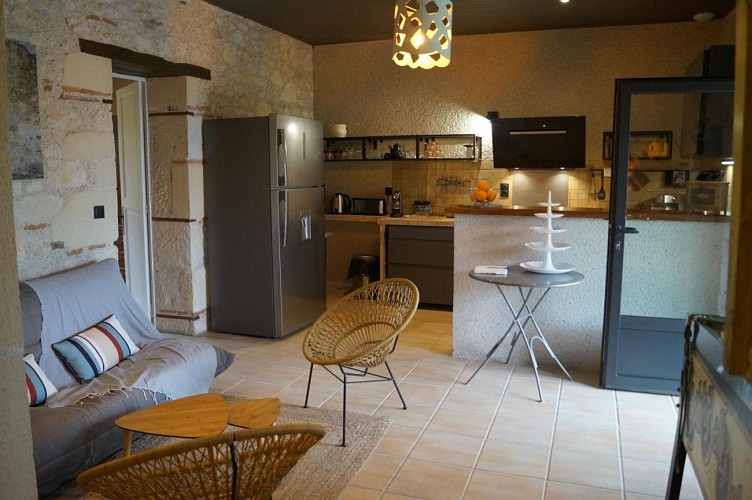 HLOAQU047V50IL56_photo6