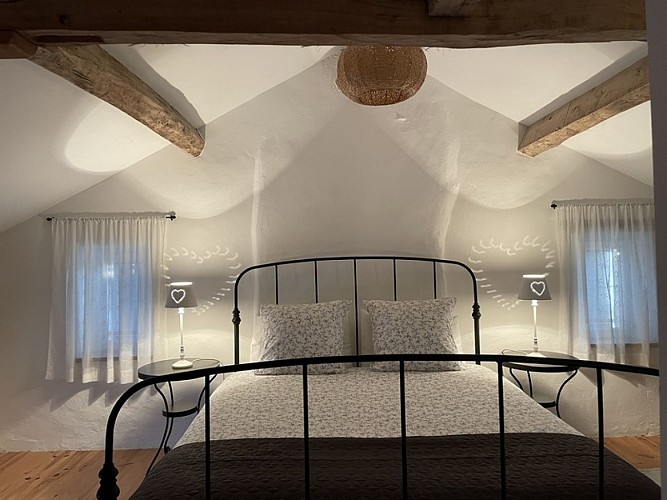 HLOAQU047V50J1IY_Cuzorn_O'Connor_Gîte Delphine_chambre